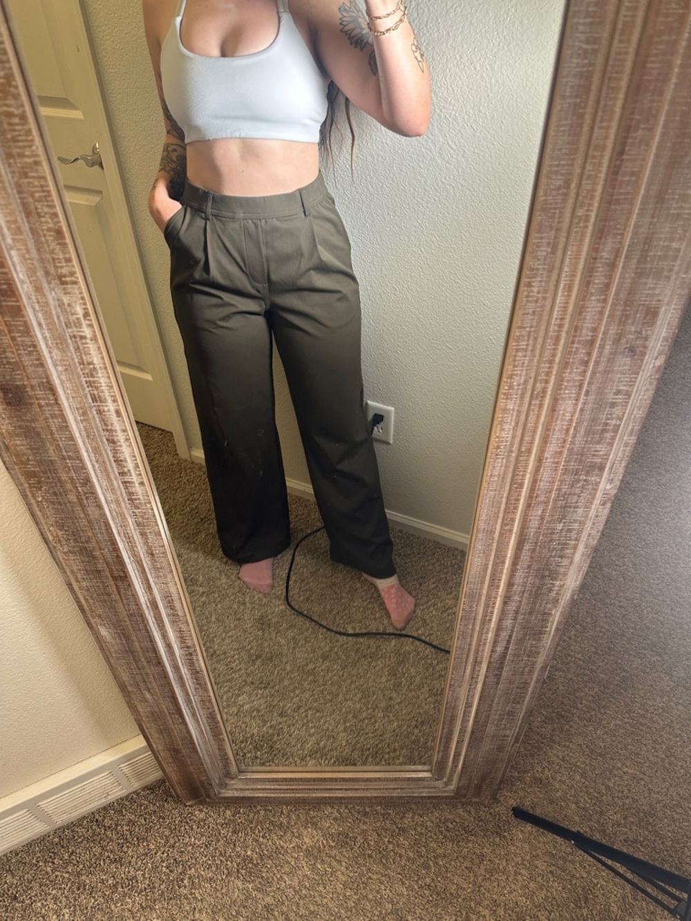 Halara High-Waist Straight Leg Women’s Pants — Olive Green